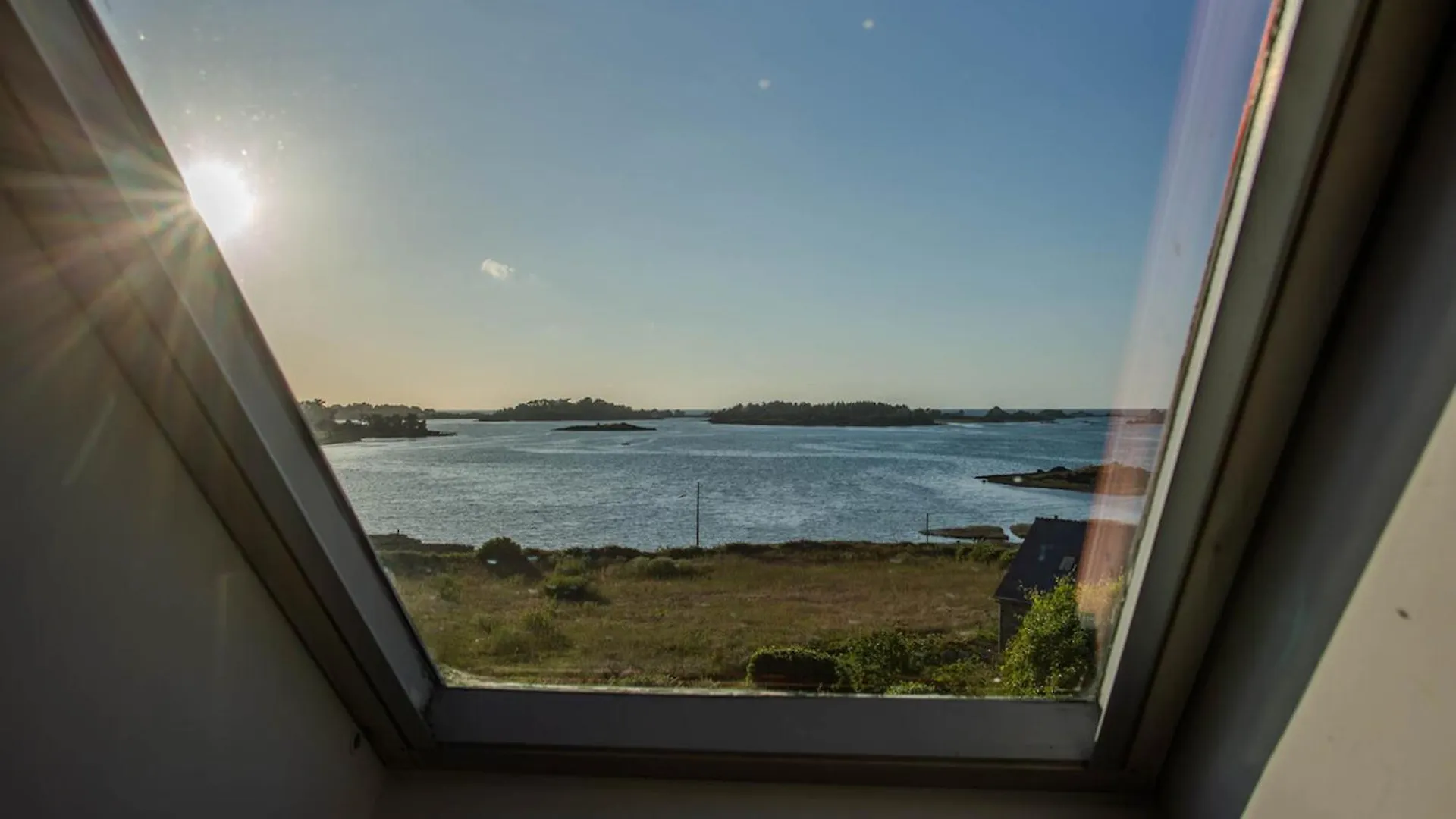Nyaraló Maison Pour 7 - Superbe Vue Mer Depuis Le Jardin Penvénan